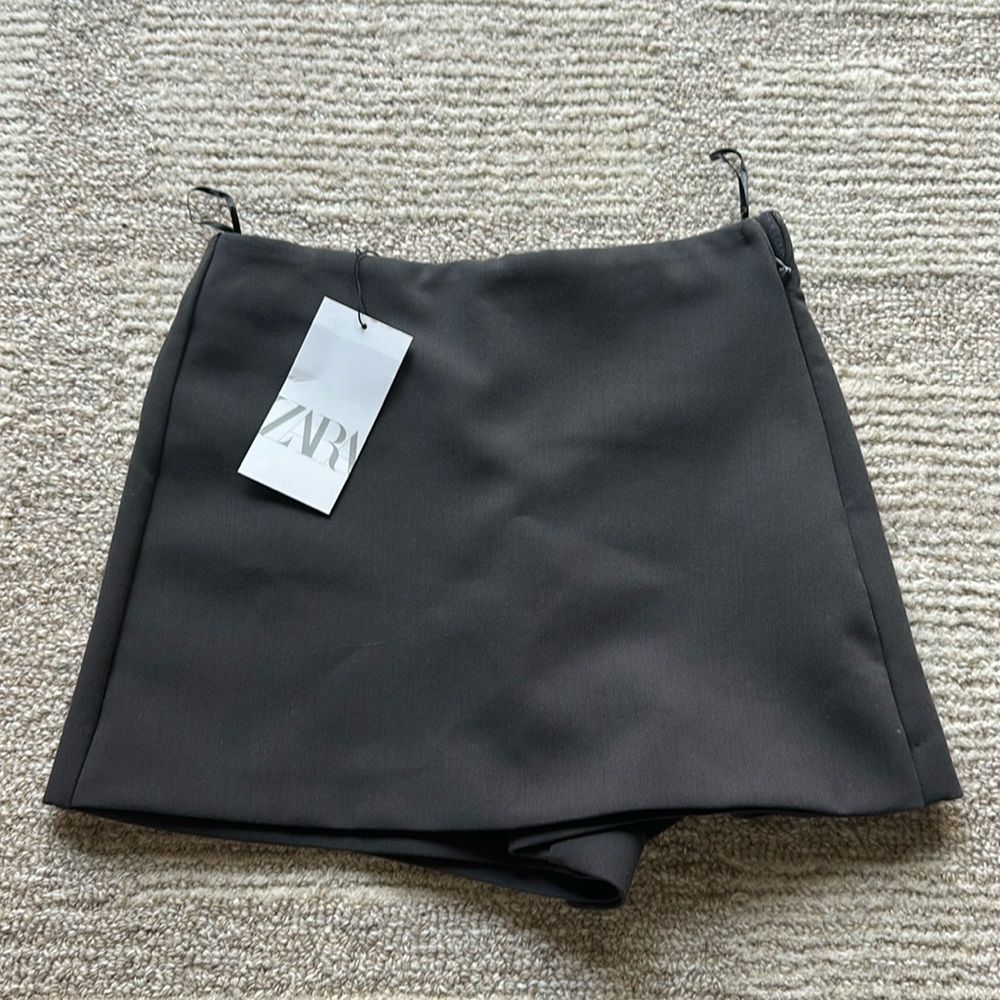 Zara Mini Skort